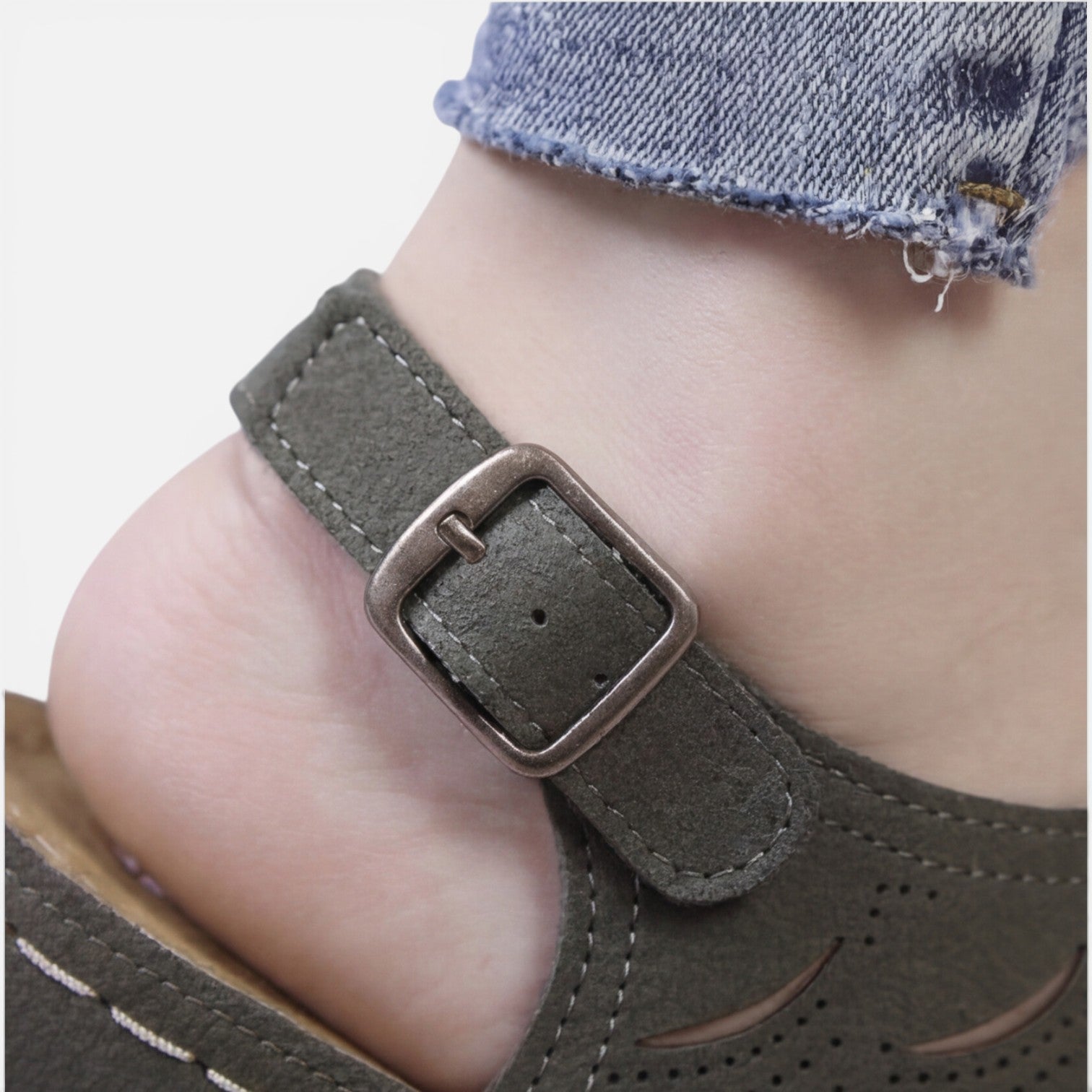 Felorro | Women’s Comfortable Wedge Sandals for Walking Summer Support