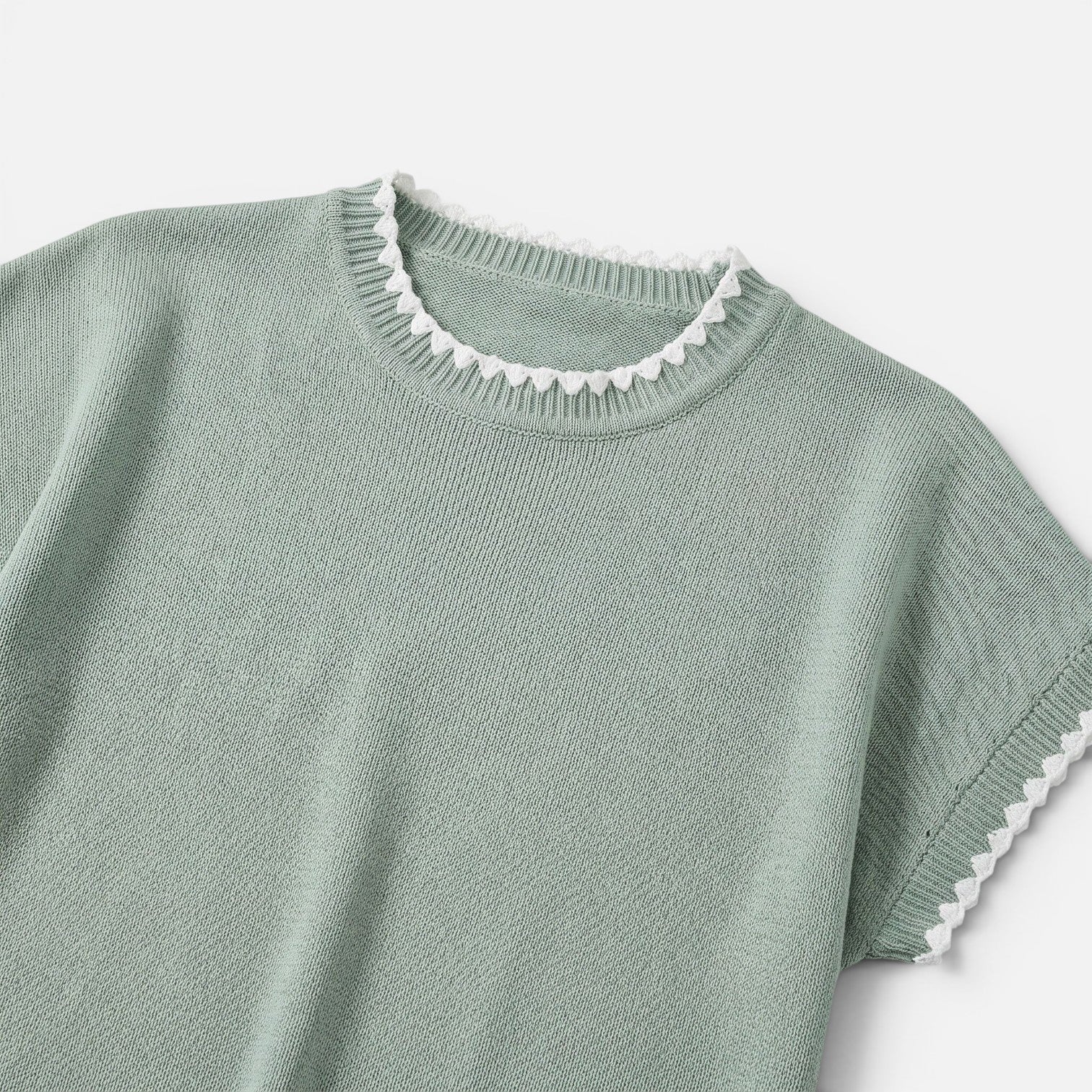 Felorro | Women’s Contrast Trim Knit Top – Short Sleeve Crew Neck