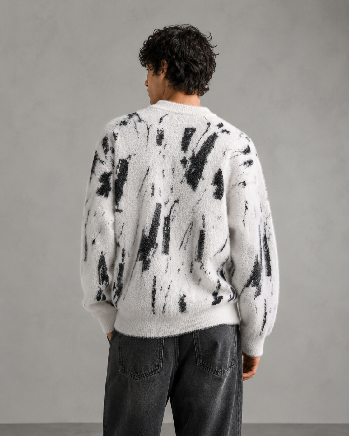 Men's Abstract Knit Sweater - Fuzzy Texture Relaxed Fit