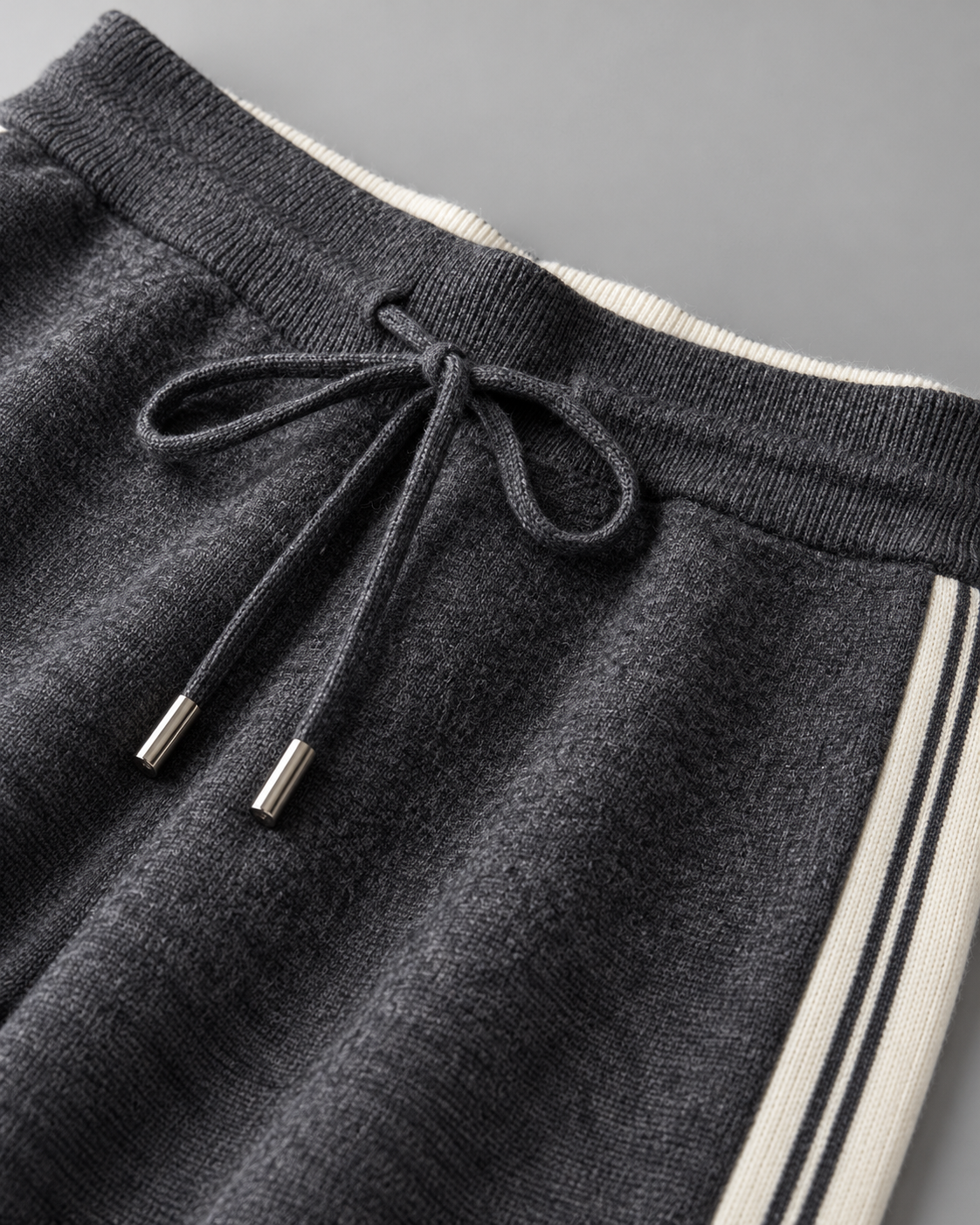 Men's Knitted Tracksuit - Zip-Up Hoodie & Striped Trousers