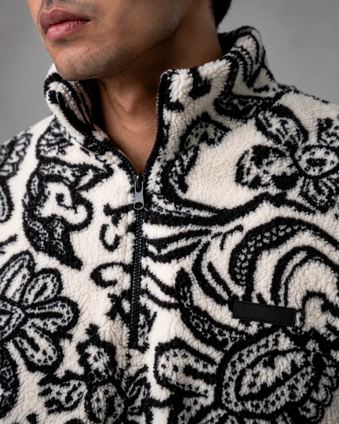 Men's Patterned Quarter-Zip Pullover - Relaxed Streetwear Fit