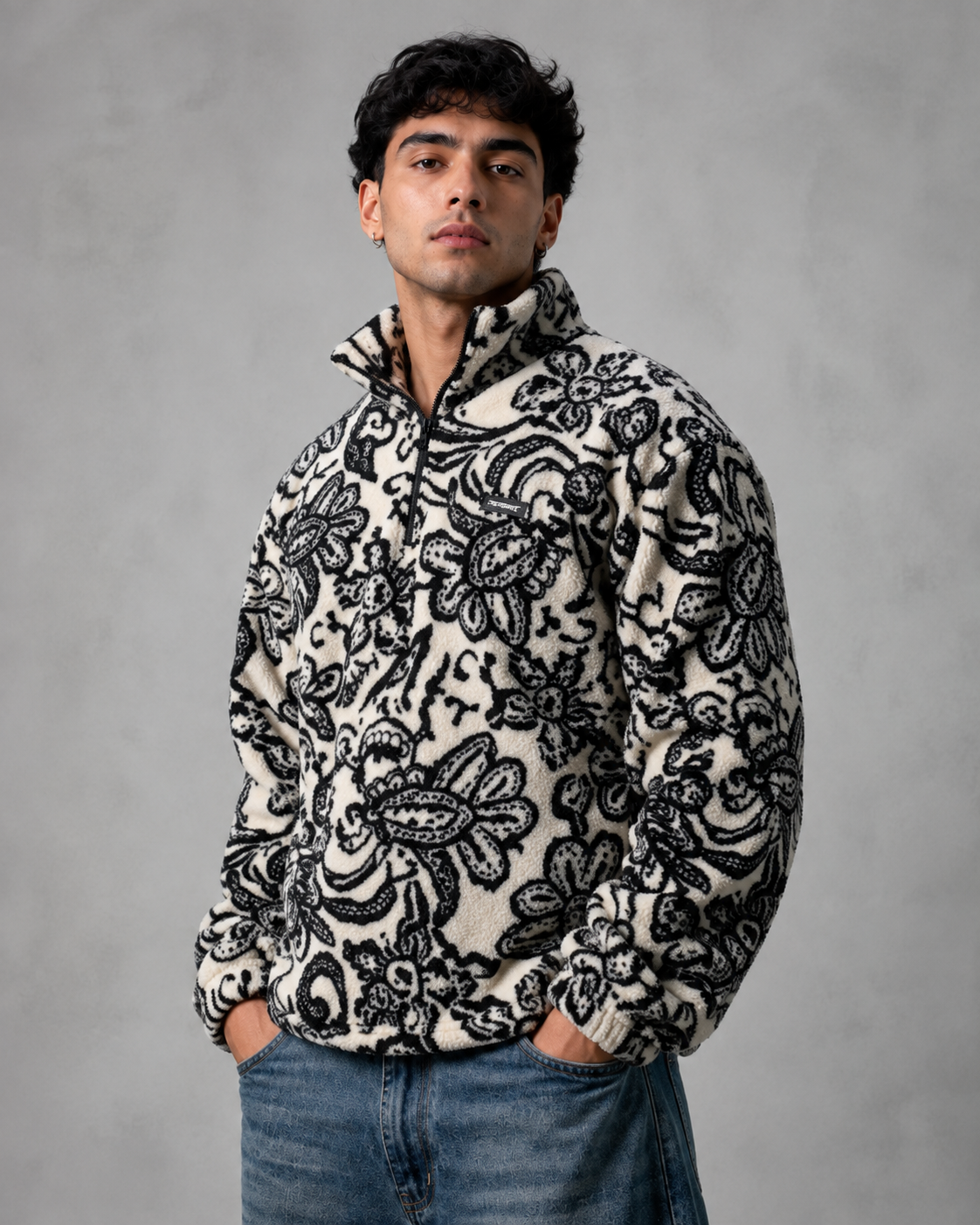 Men's Patterned Quarter-Zip Pullover - Relaxed Streetwear Fit