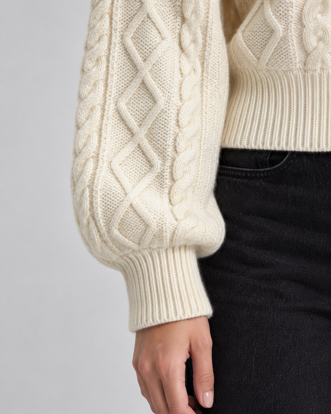 Women's Cable Knit Zip-Up Cardigan - Cropped Balloon Sleeve