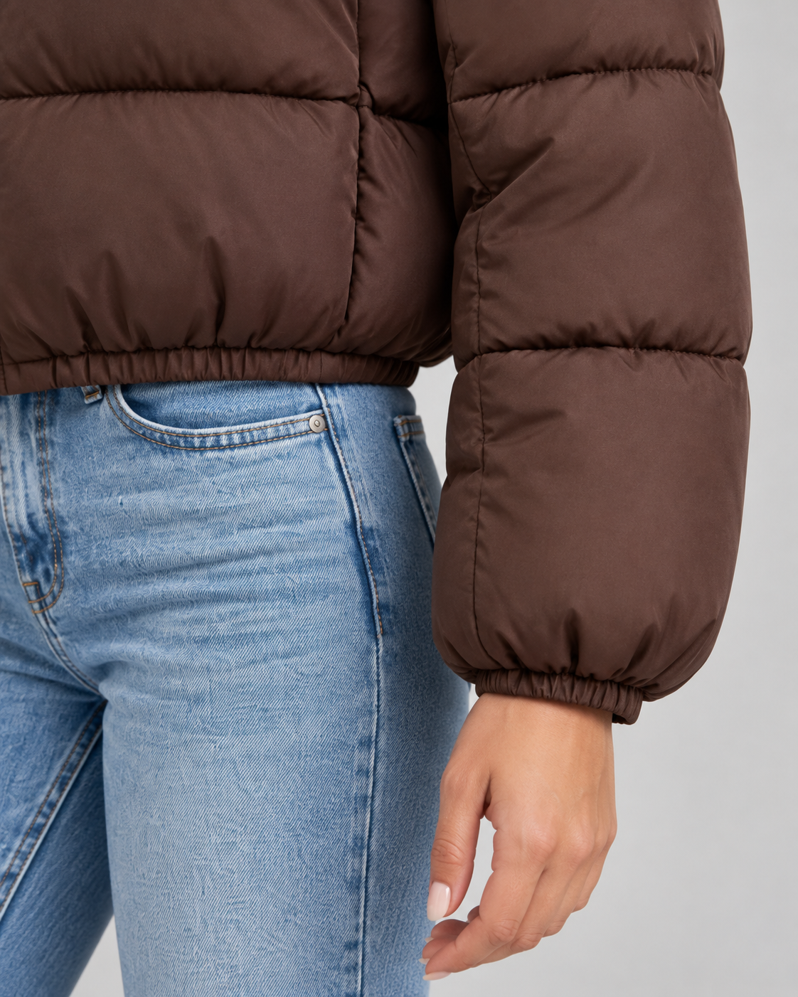 Women's Cropped Quilted Puffer Jacket - Funnel Neck Zip Front