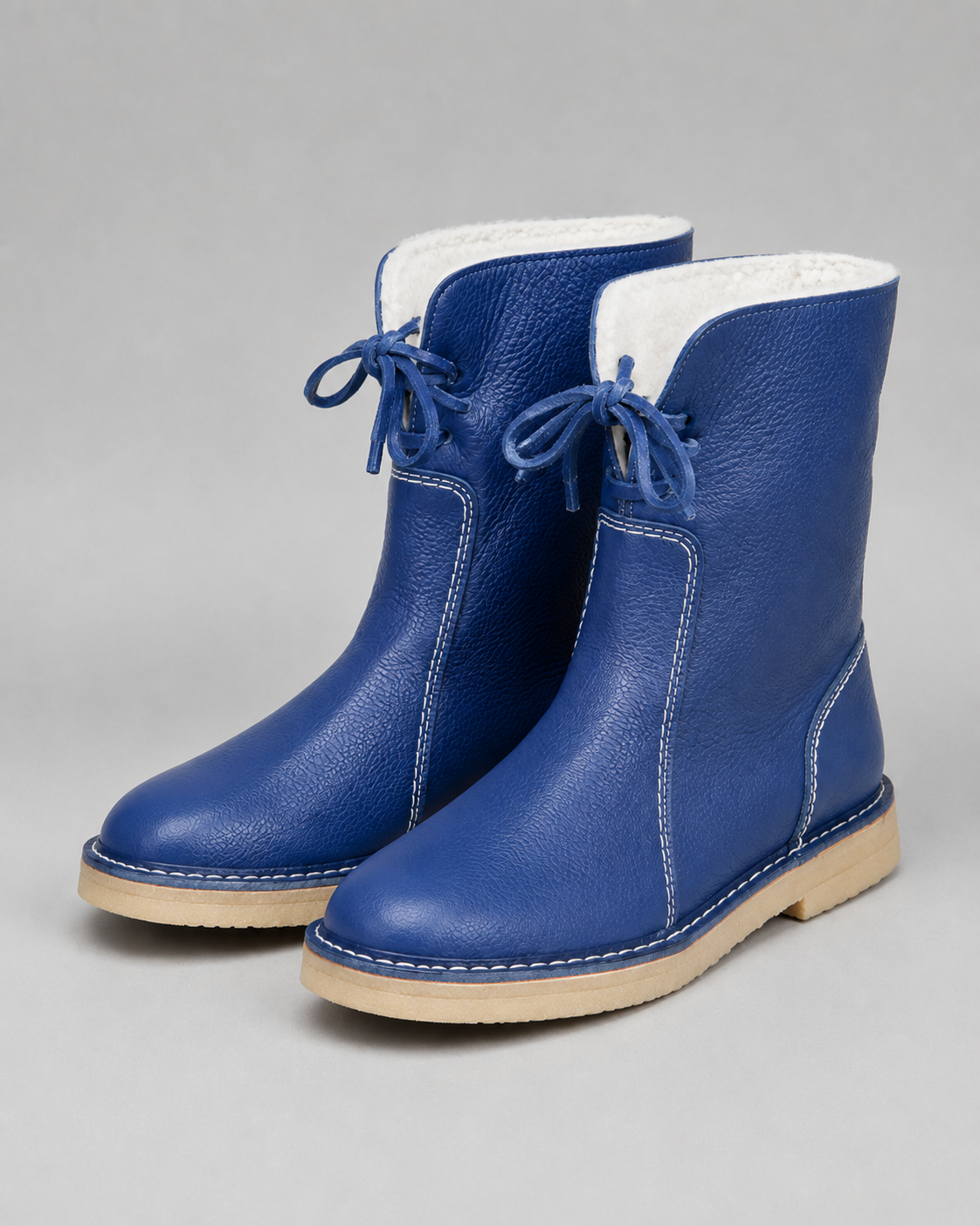 Women's Fleece-Lined Snow Boots - Lace-Up Mid-Calf