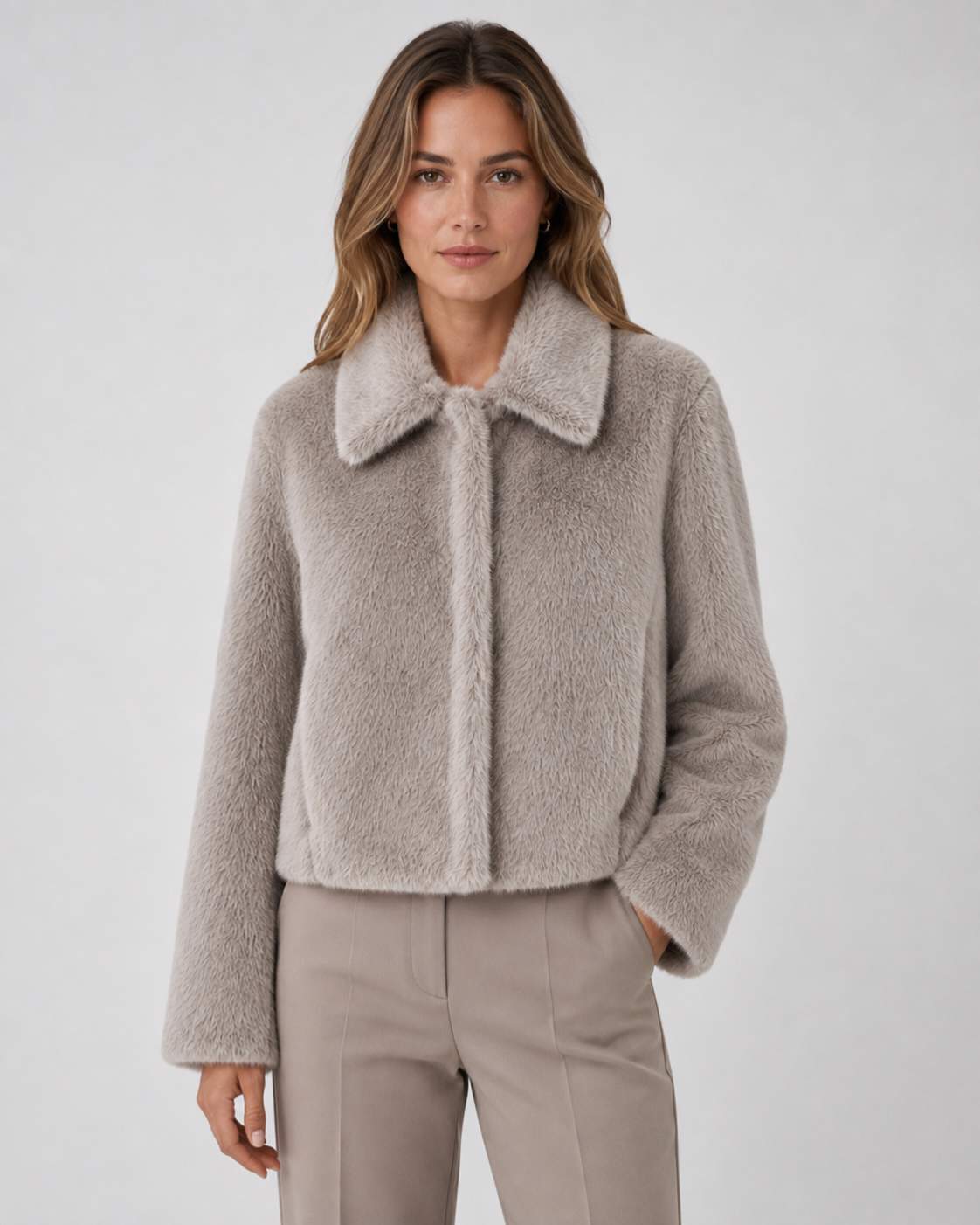 Women's Fur Jacket - Cropped Wide Collar Long Sleeve