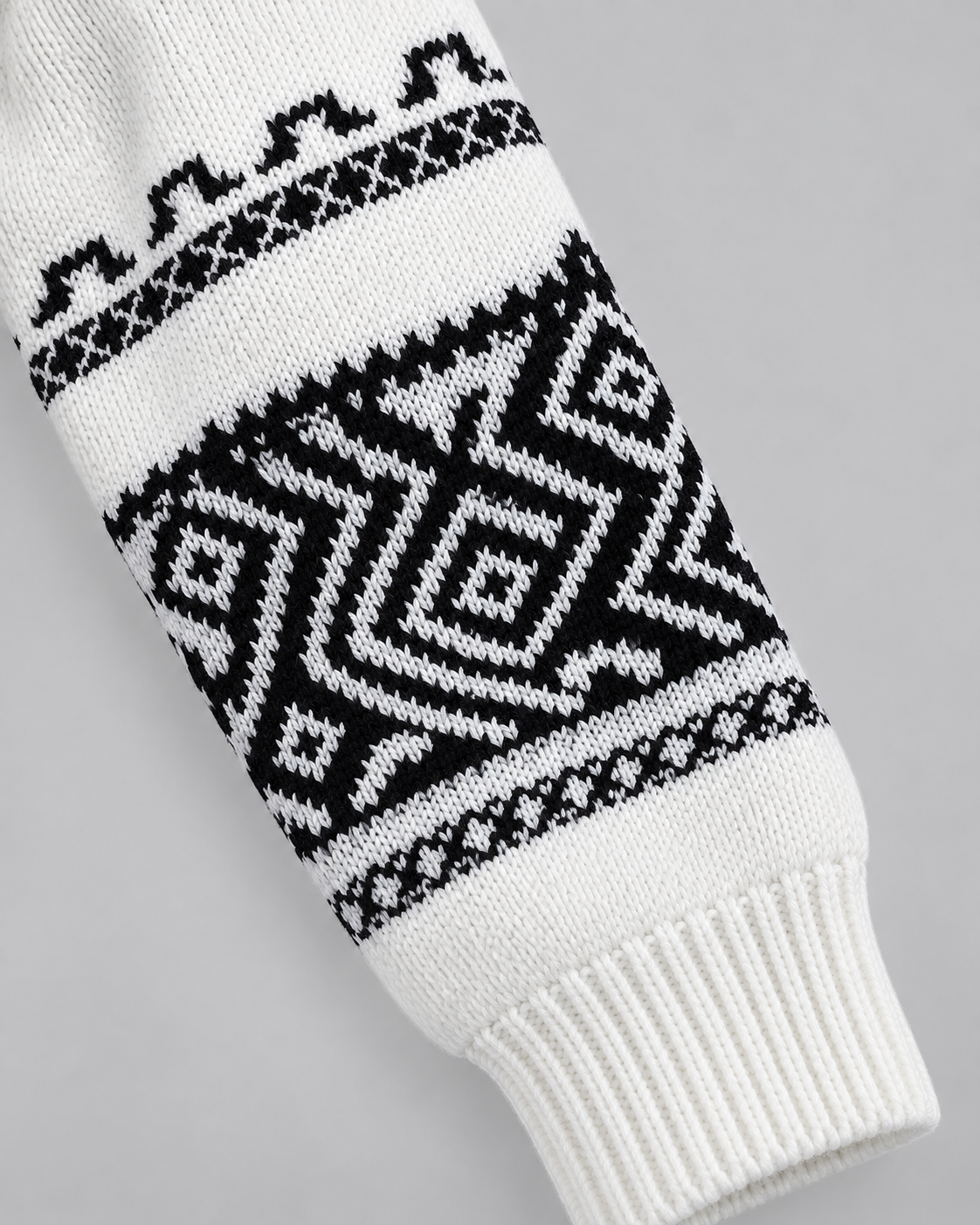 Women's Geometric Quarter Zip Jumper - Aztec Ribbed Collar