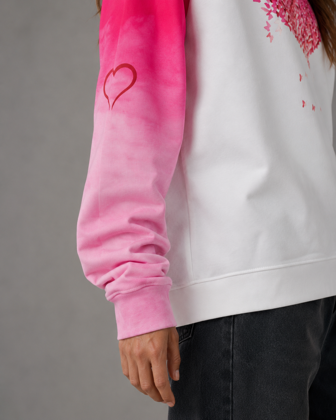 Women's Graphic Sweatshirt - Pink Raglan Butterfly Heart Print