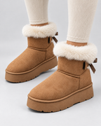Women's Platform Snow Boots – Suede-Look Fur Cuff