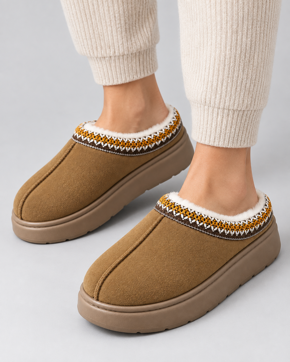 Women's Plush-Lined Suede-Look Slippers – Thick Sole Slip-On