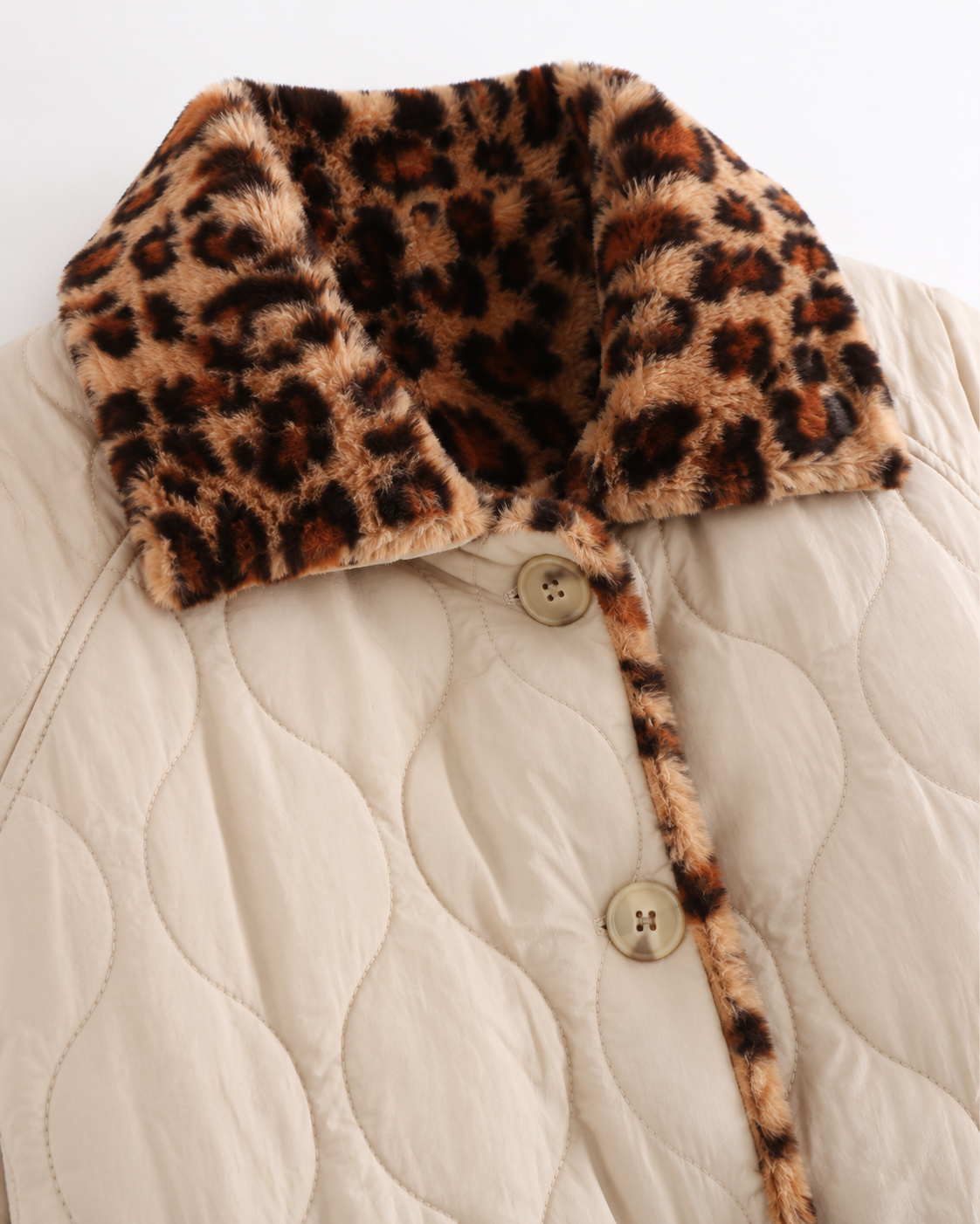 Women's Reversible Leopard Print Jacket - Quilted Button Front