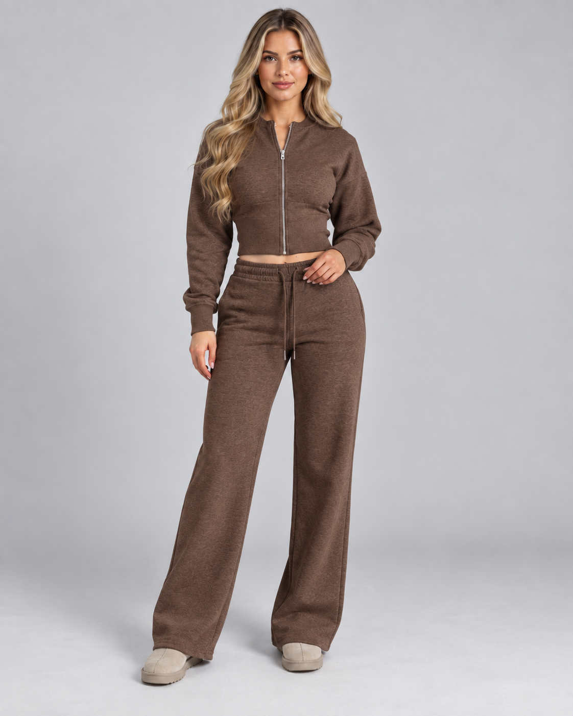 Women's Zip Up Tracksuit Set - Cropped Top Wide Leg Pants